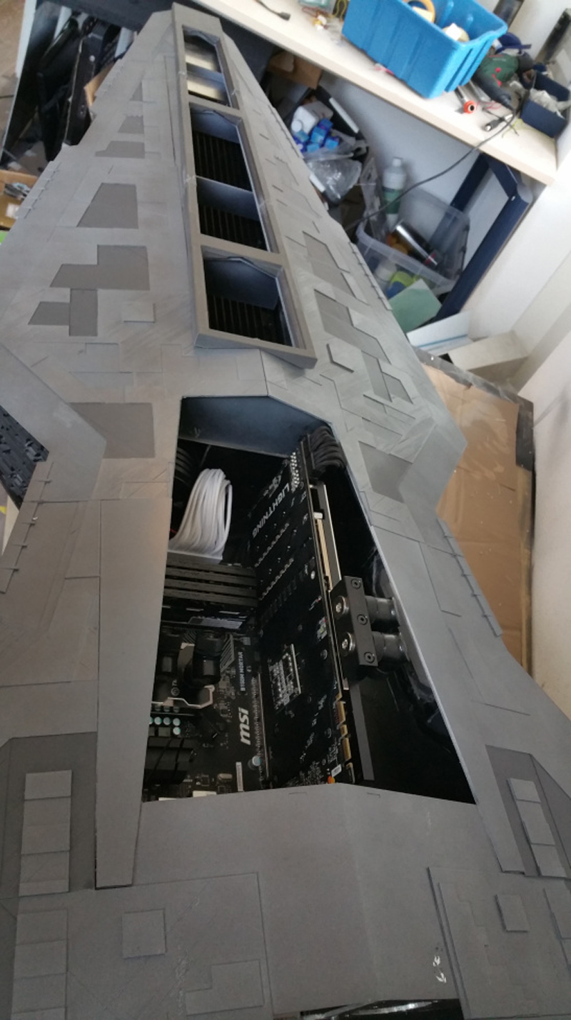 Illustration for article titled There's a PC Hiding Inside This Huge Star Destroyer